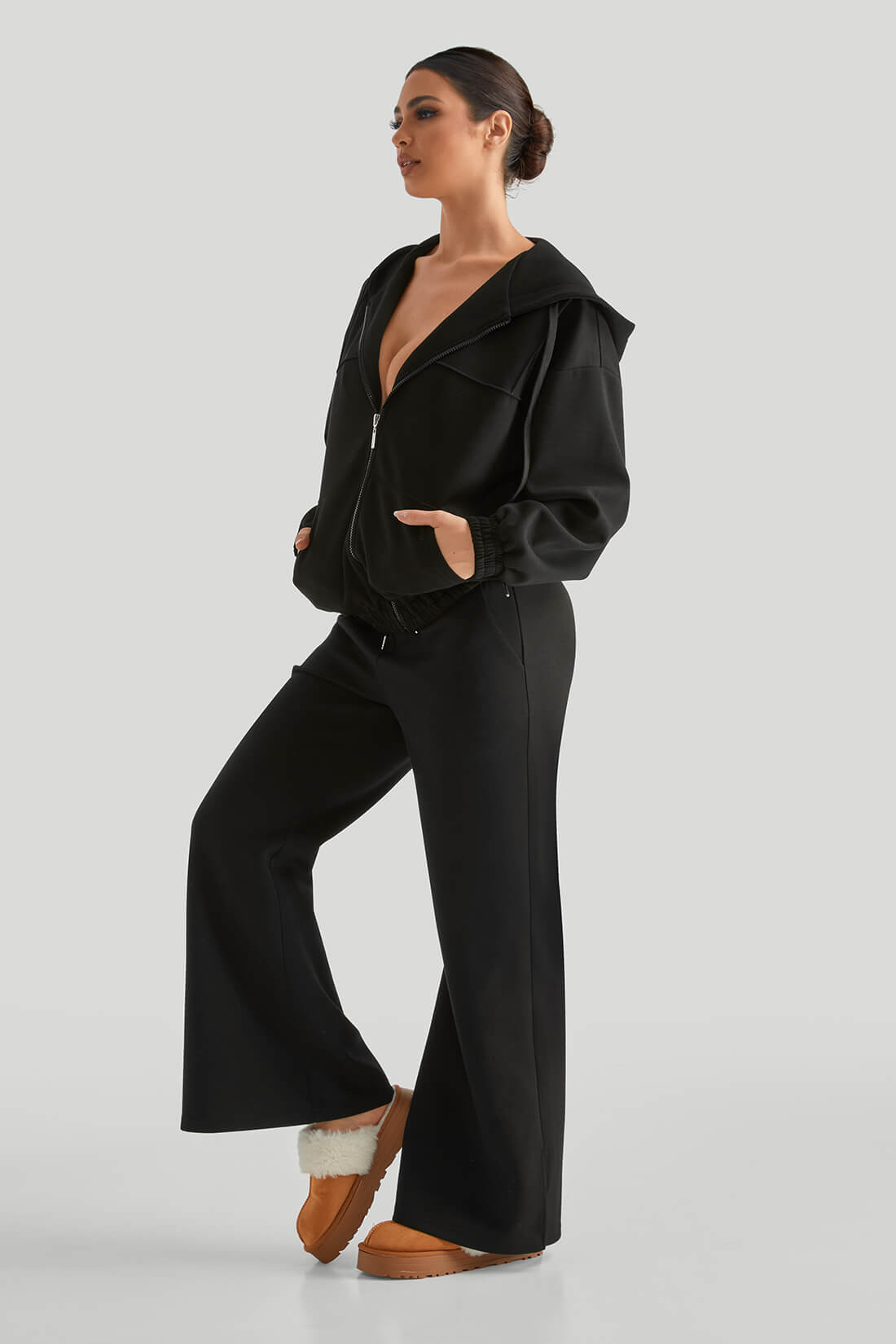 Essential Hoodie Suit Full-Zip