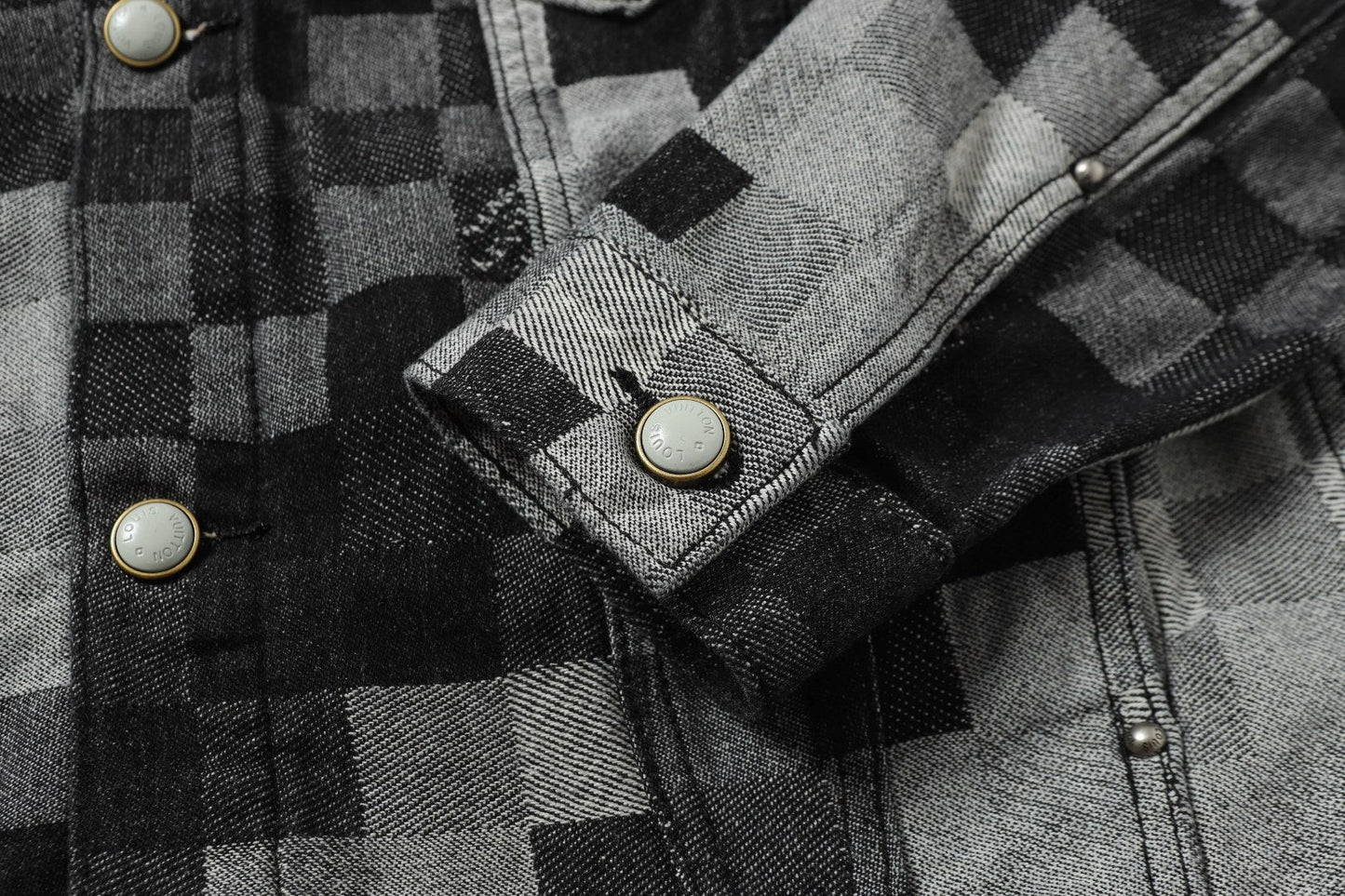 250404 New high-quality black checkered denim jacket