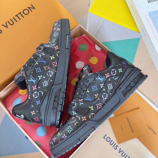 250318 New high quality new color board shoes